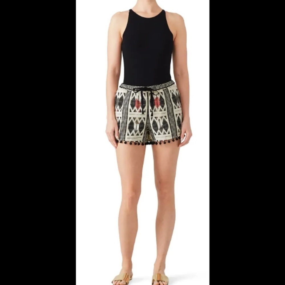 SAYLOR Nylah Woven Short Size Small